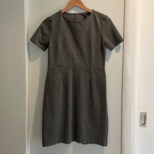 J Crew Mercantile grey short sleeve sheath dress size 4